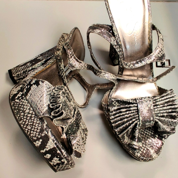 Animal print Bow shiny platform block heel ankle strap sandals - Jessica Simpson - Picture 5 of 10